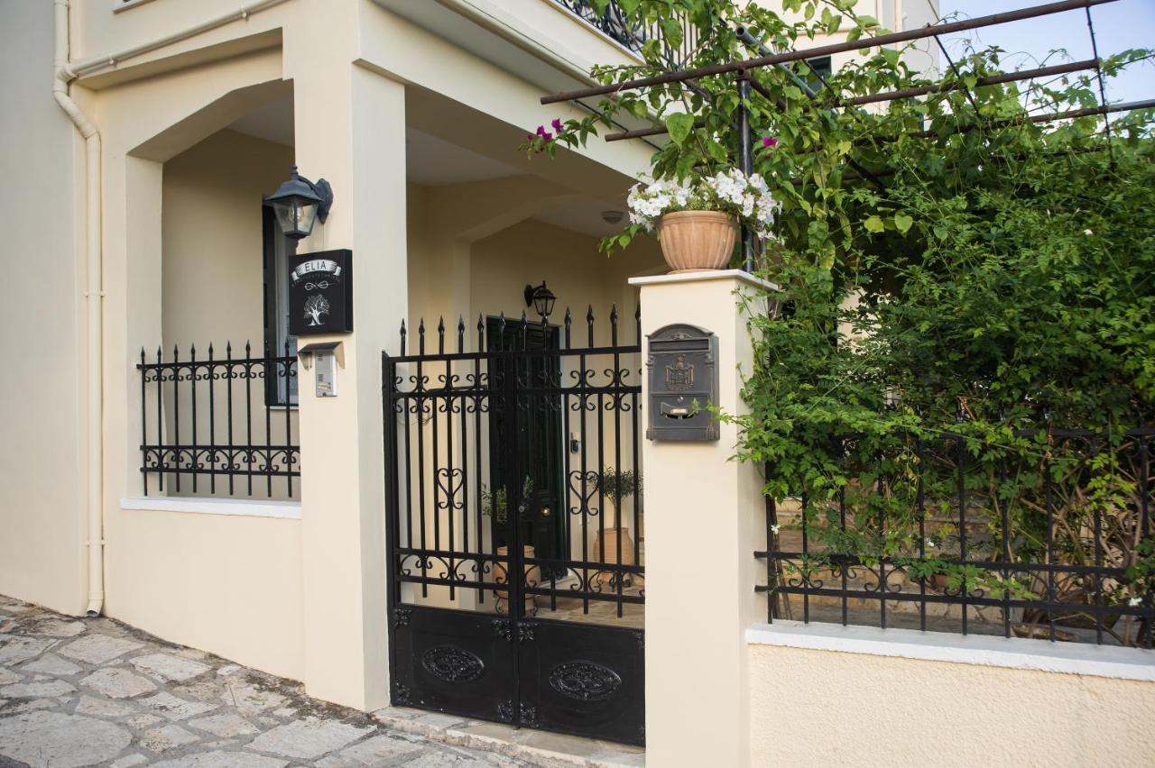 Elia Apartments Chrisso Delphi Bagian luar foto